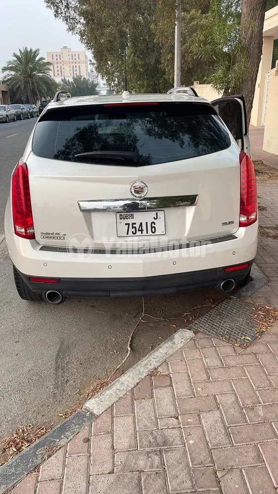 مستعملة كاديلاك أس آر اكس 3.6L 5 Seater 2014