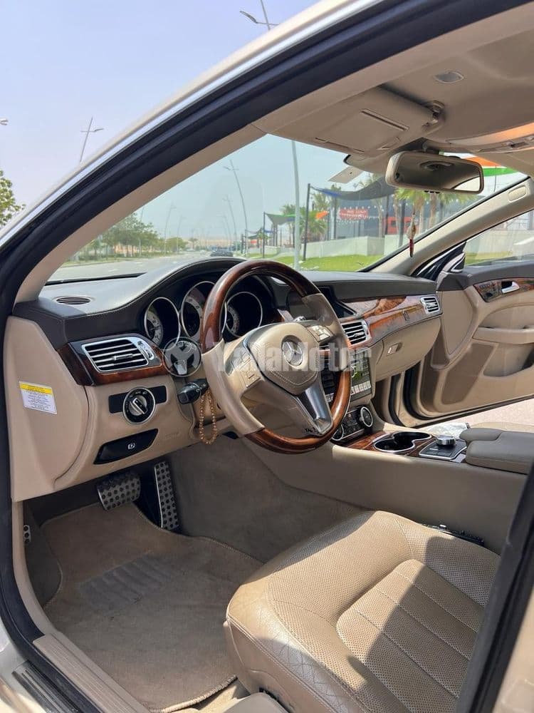 مرسيدس بنز الفئة سي أل أس CLS 550 2012 مستعملة