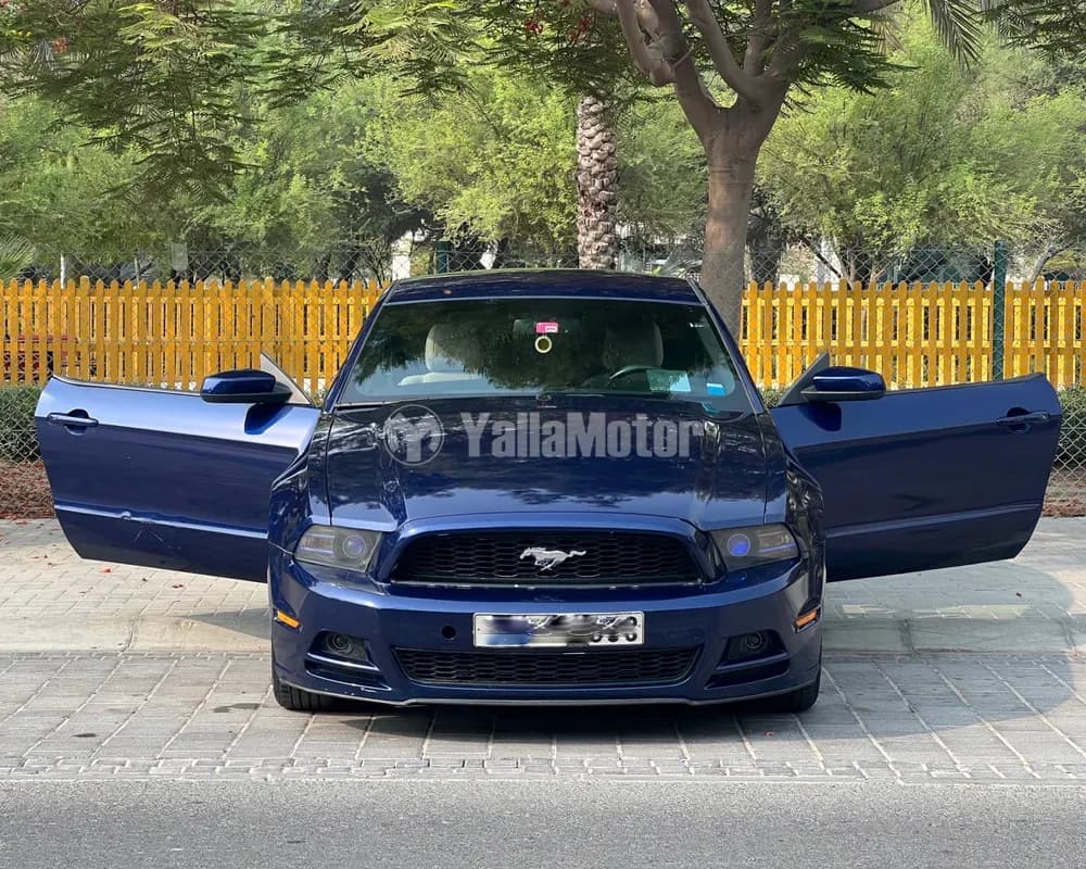 مستعملة فورد موستانج 3.7L كوبيه 2014