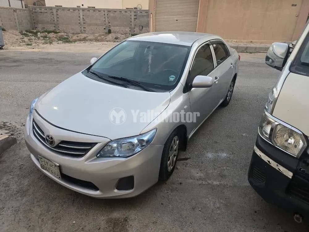 Used Toyota Corolla 2013