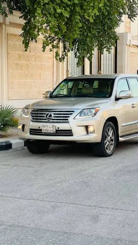 مستعملة لكزس أل أكس 570 2013 مستعملة لكزس أل أكس 570 2013 used_cars.forSale