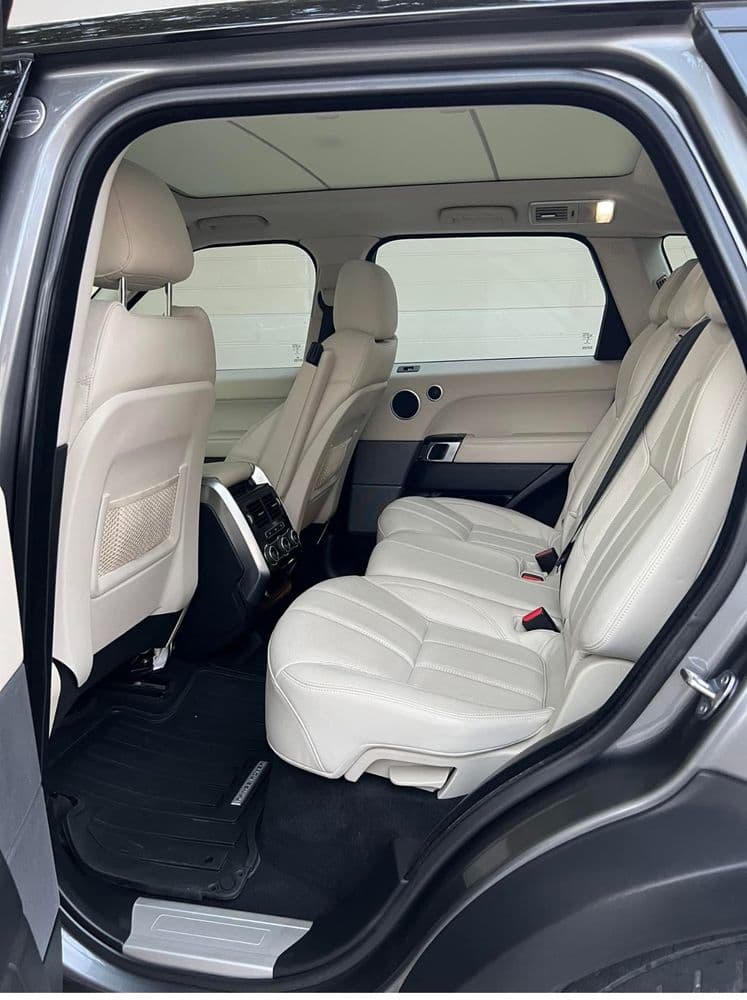 لاند روفر رينج روفر سبورت SVR 2015 مستعملة