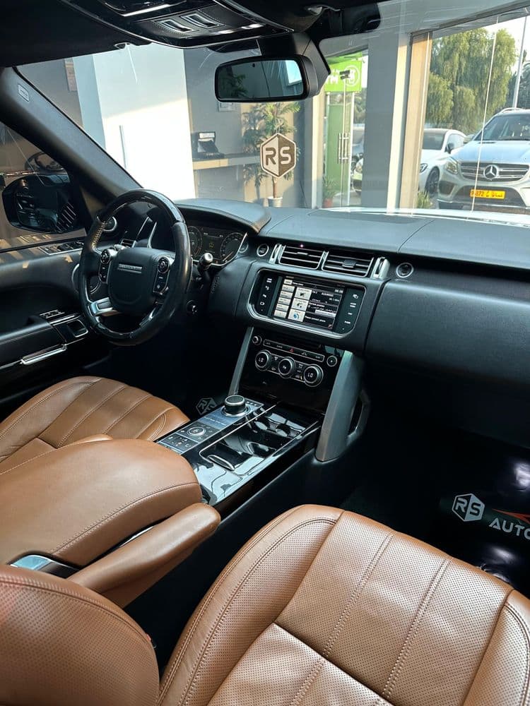 لاند روفر أتش أس إي في8 2015 مستعملة