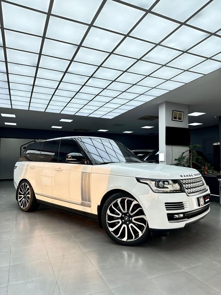 لاند روفر أتش أس إي في8 2015 مستعملة