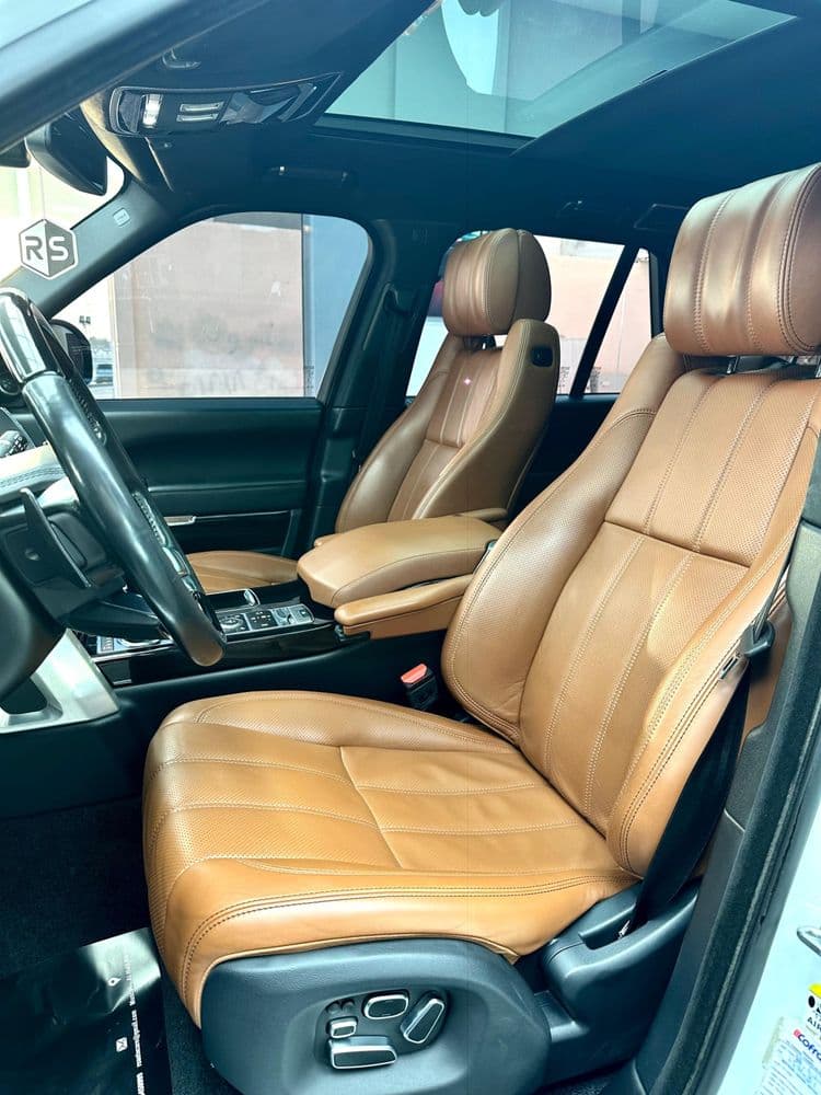 لاند روفر أتش أس إي في8 2015 مستعملة