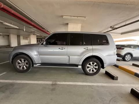 ميتسوبيشي باجيرو 2017 مستعملة ميتسوبيشي باجيرو 2017 مستعملة used_cars.forSale