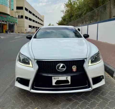 مستعملة لكزس أل أس 460 4 door 4.6L SWB 2015 مستعملة لكزس أل أس 460 4 door 4.6L SWB 2015 used_cars.forSale