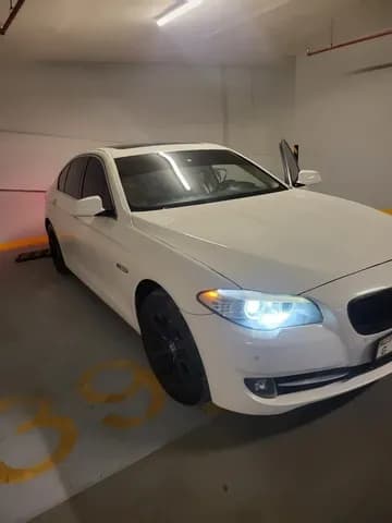 Used BMW 5 Series 520i 2012 Used BMW 5 Series 520i 2012 used_cars.forSale