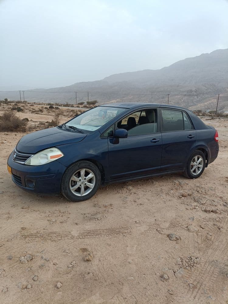 Used Nissan Versa 2010