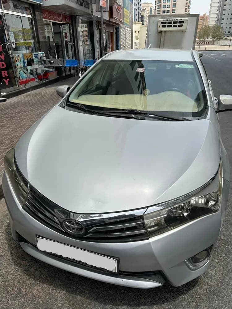 Used Toyota Corolla 1.6L SE 2015