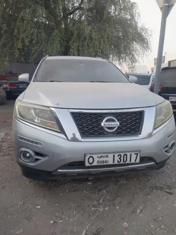 Used Nissan Pathfinder 3.5L SV 4WD 2013 Used Nissan Pathfinder 3.5L SV 4WD 2013 for sale