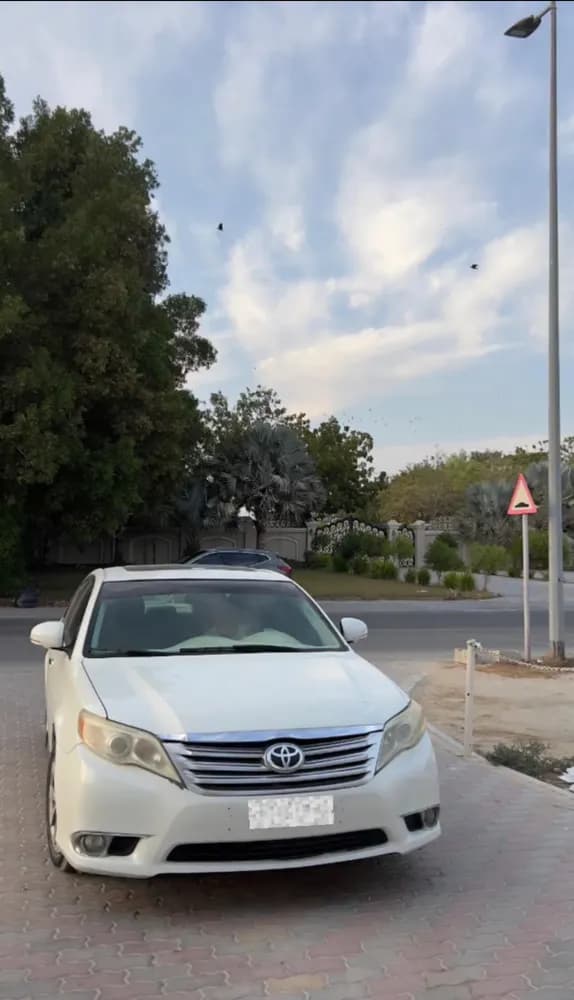 Used Toyota Avalon 3.5 Sedan 2011