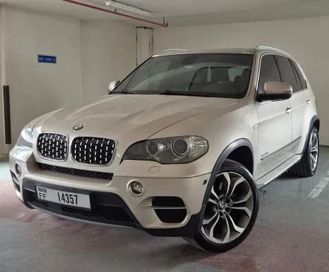 مستعملة بي إم دبليو اكس5 xDrive 50i 2013 مستعملة بي إم دبليو اكس5 xDrive 50i 2013 used_cars.forSale