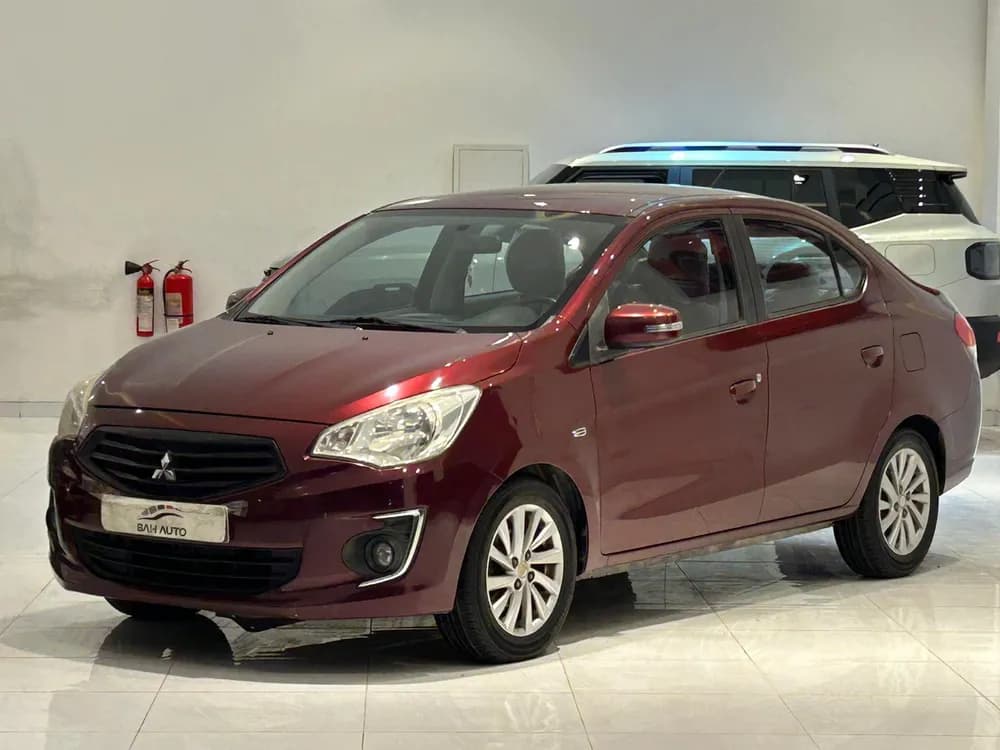 Used Mitsubishi Attrage 1.2 GLX (Base) 2017
