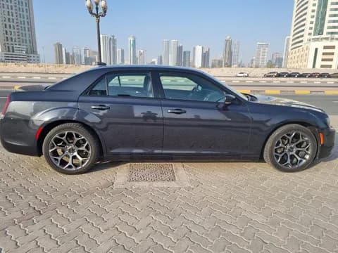 Used Chrysler 300 2018 Used Chrysler 300 2018 used_cars.forSale