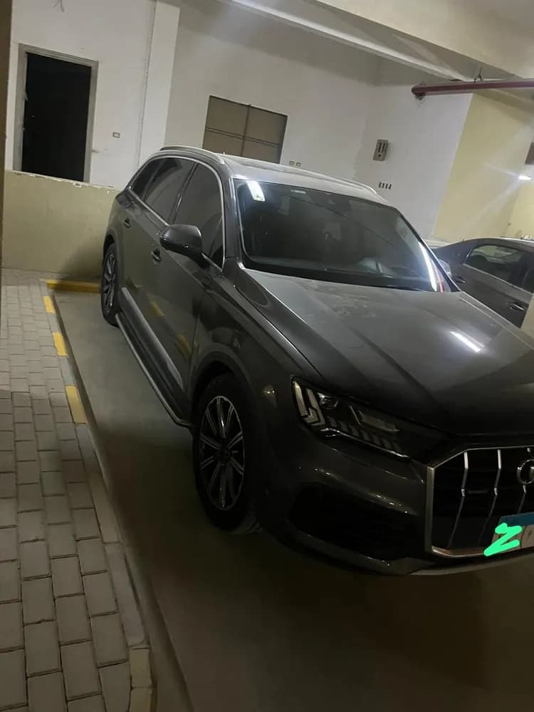 Used Audi Q7 40 TFSI Design quattro (252 HP) 2021