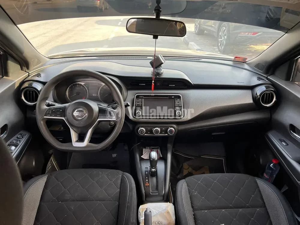 Used Nissan Kicks 1.6 SV 2017