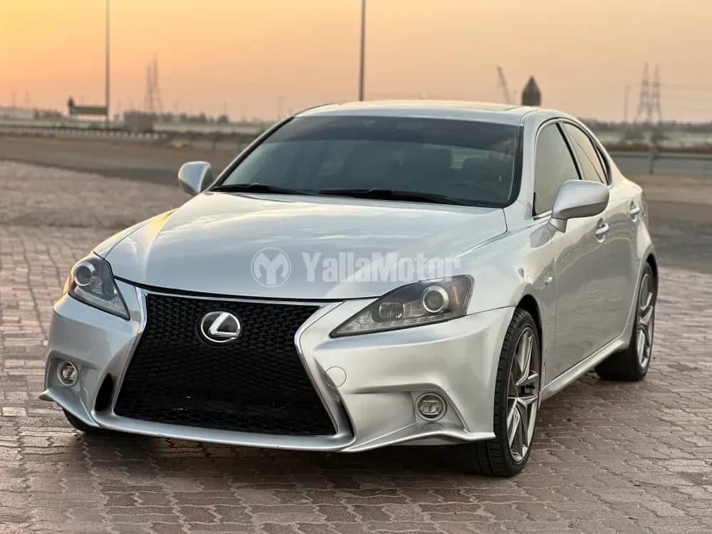 مستعملة لكزس آي أس 300 4 door 3.0L 2007