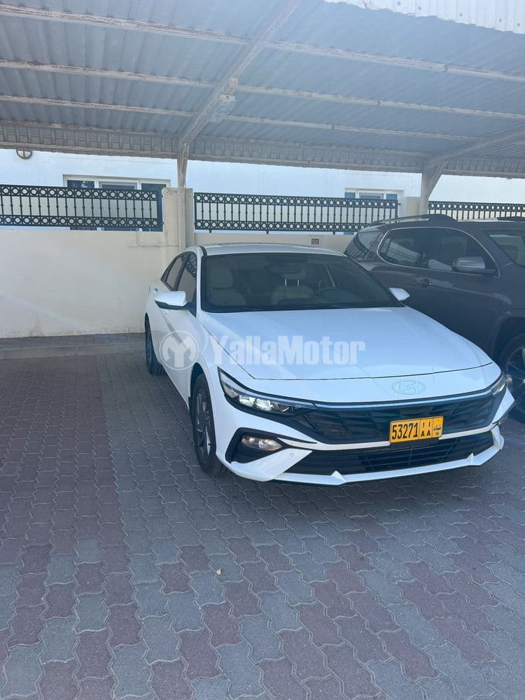 Used Hyundai Elantra 2024