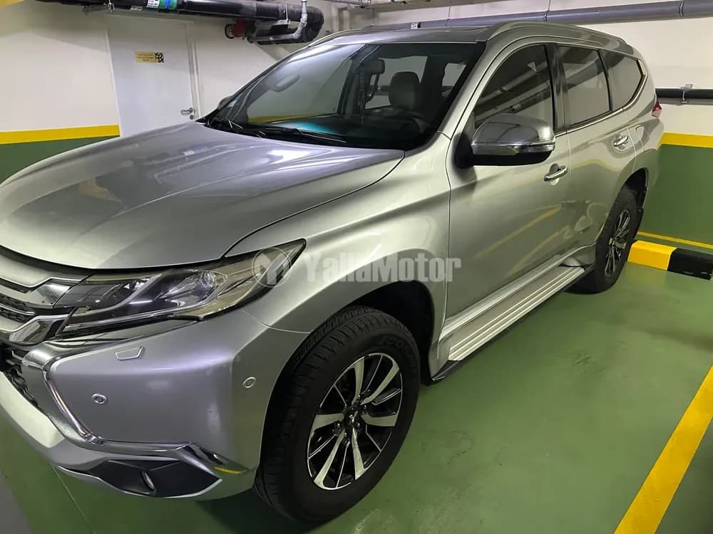 Used Mitsubishi Montero Sport 3.0L GLS (4WD) premium 2016 Used Mitsubishi Montero Sport 3.0L GLS (4WD) premium 2016 used_cars.forSale