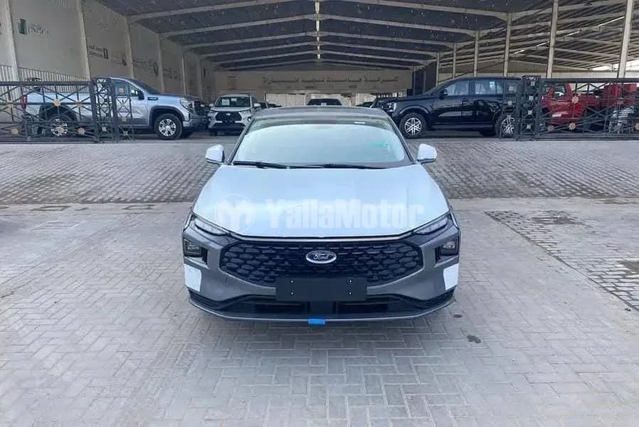 New Ford Taurus 2025
