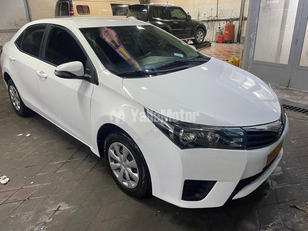 Used Toyota Corolla 1.2L 2015