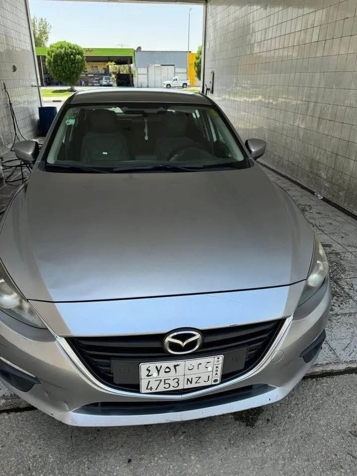 Used Mazda 3 2015