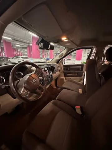 Used Dodge RAM 1500 SLT CREW 2017 for Sale Used Dodge RAM 1500 SLT CREW 2017 for Sale used_cars.forSale
