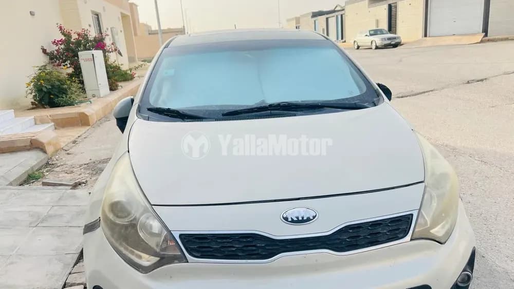 كيا ريو 4 Door Sedan 1.4L 2014 مستعملة