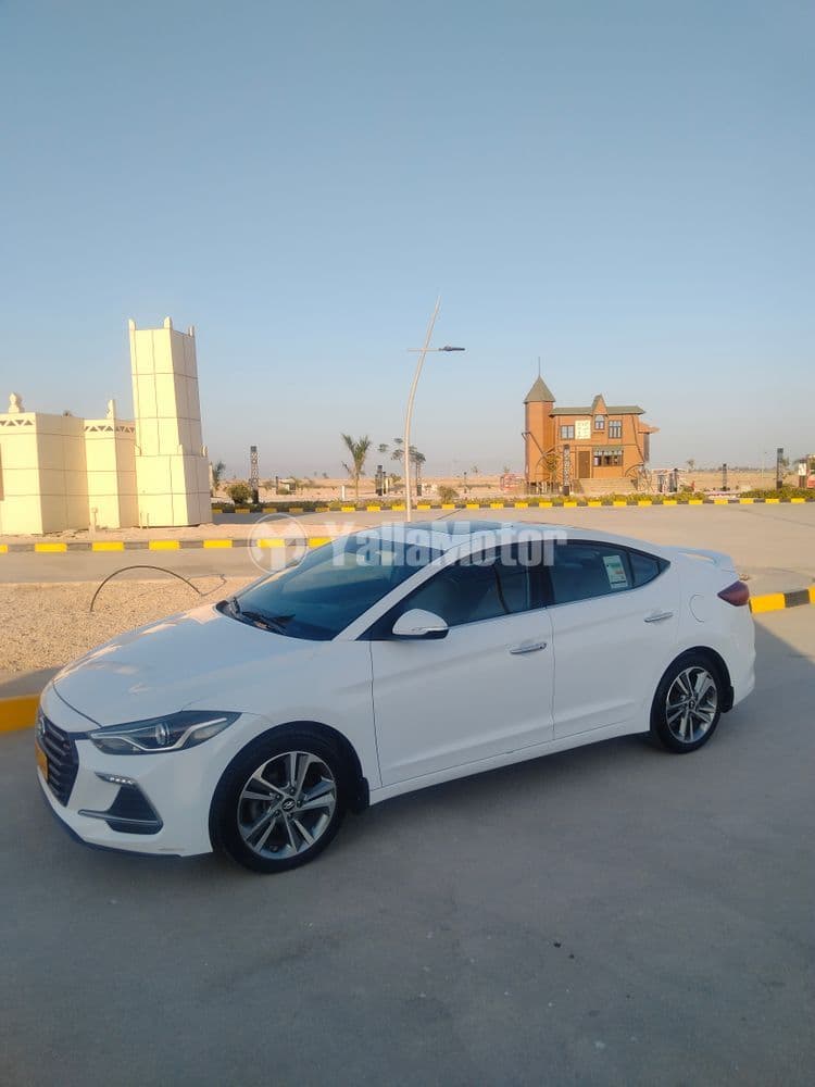 Used Hyundai Elantra 2.0L Top 2017