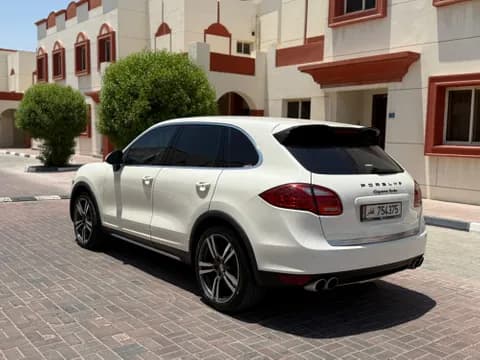 مستعملة بورش كايين Turbo 2011 مستعملة بورش كايين Turbo 2011 used_cars.forSale