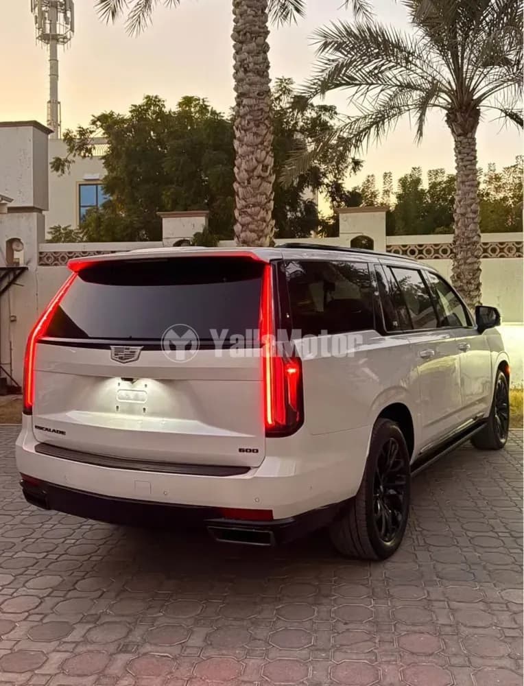 Used Cadillac Escalade 6.2L Sport Platinum 2023