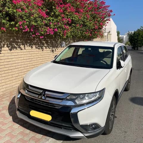 Used Mitsubishi Outlander 2.4L 2017 للبيع Used Mitsubishi Outlander 2.4L 2017 للبيع used_cars.forSale