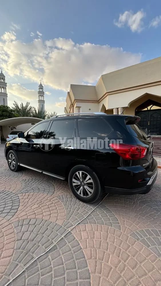 Used Nissan Pathfinder 3.5L SL 4WD 2017