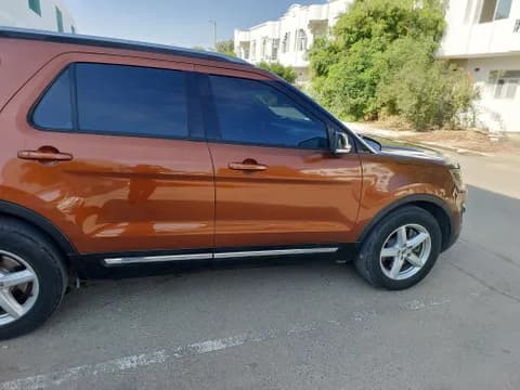 Used Ford Explorer 3.5LV6 XLT 2017 Used Ford Explorer 3.5LV6 XLT 2017 for sale