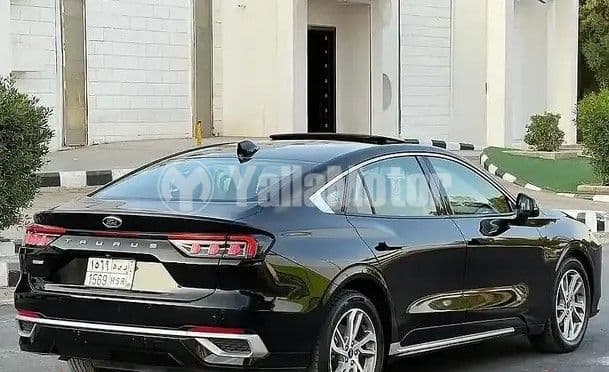 Used Ford Taurus 2023
