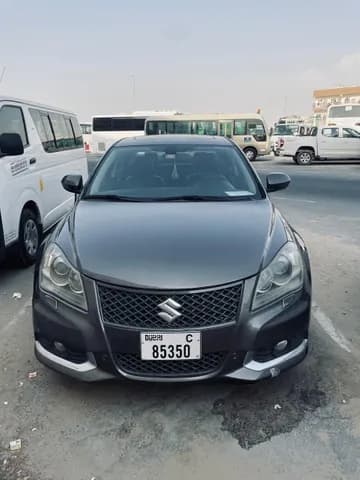 سوزوكي كيزاشي 2014 مستعملة سوزوكي كيزاشي 2014 مستعملة used_cars.forSale