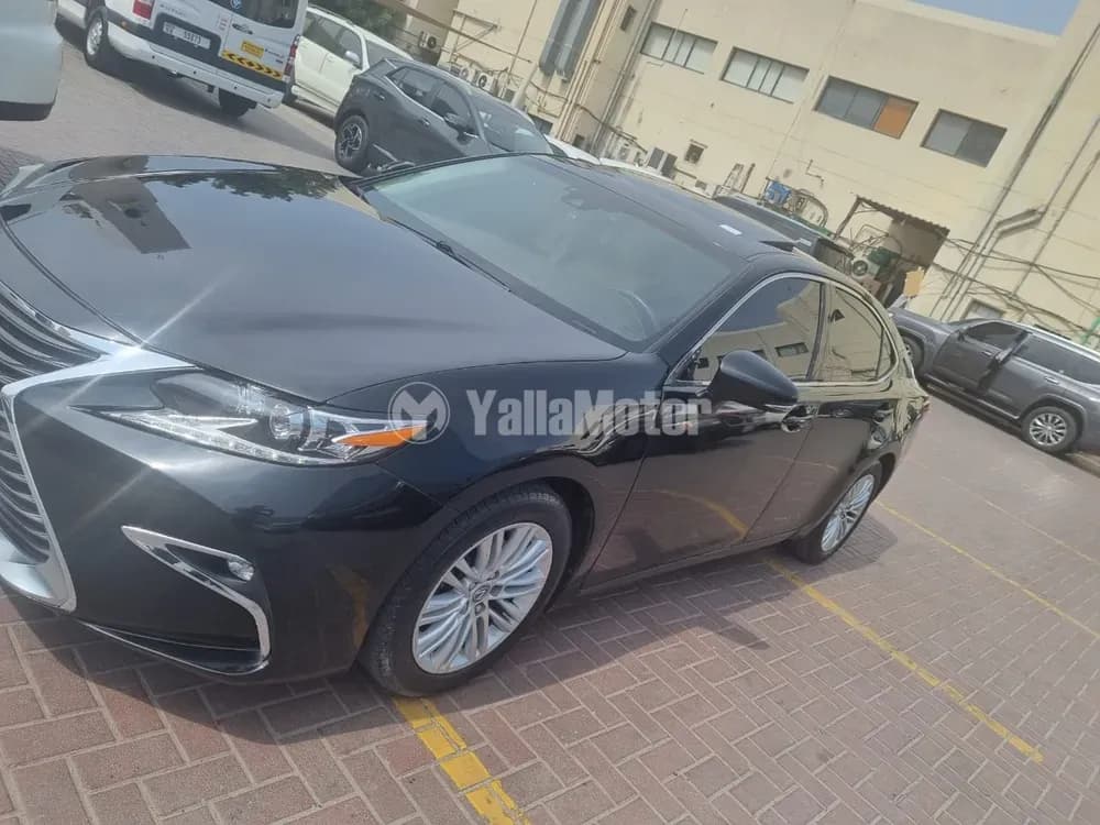 Used Lexus ES 350 4 door 3.5L 2017