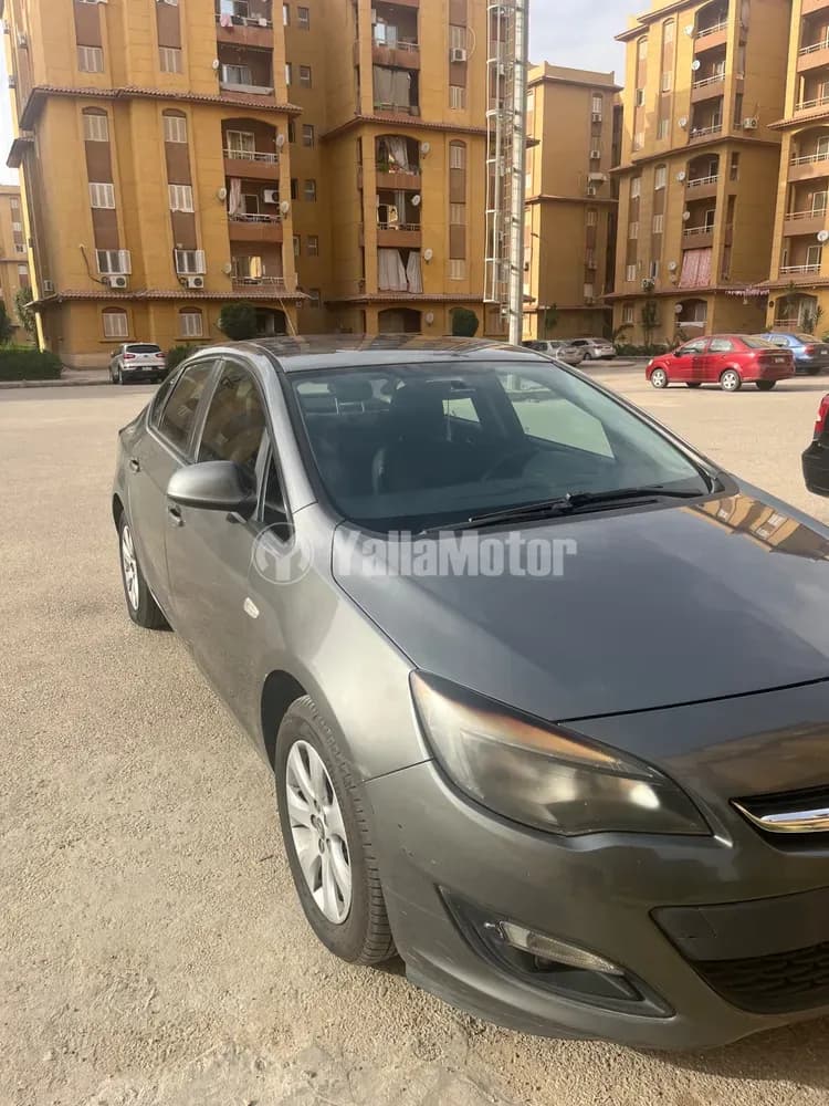 Used Opel Astra Cosmo 2018