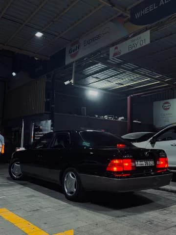 لكزس LS 400 1999 مستعملة لكزس LS 400 1999 مستعملة used_cars.forSale