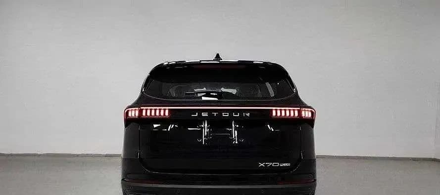 New Jetour X70 2025
