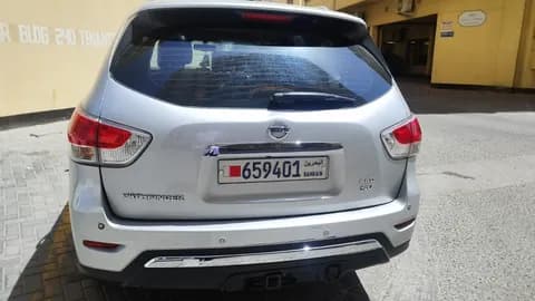 Used Nissan Pathfinder 3.5L SL 4WD (7 Seater) 2013 Used Nissan Pathfinder 3.5L SL 4WD (7 Seater) 2013 used_cars.forSale