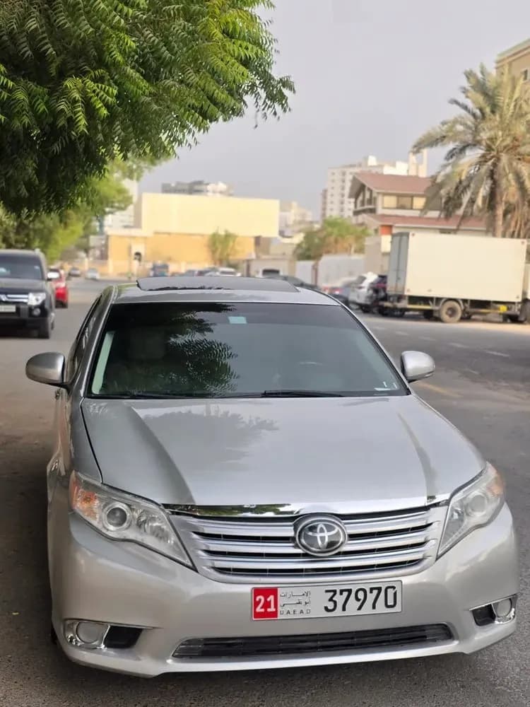 Used Toyota Avalon 3.5 Limited 2011