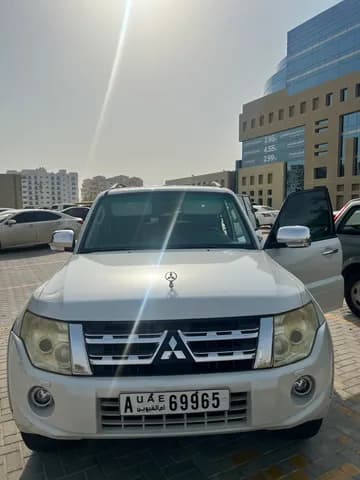Used Mitsubishi Pajero 3.5L GLS 5 Door 2013 Used Mitsubishi Pajero 3.5L GLS 5 Door 2013 for sale