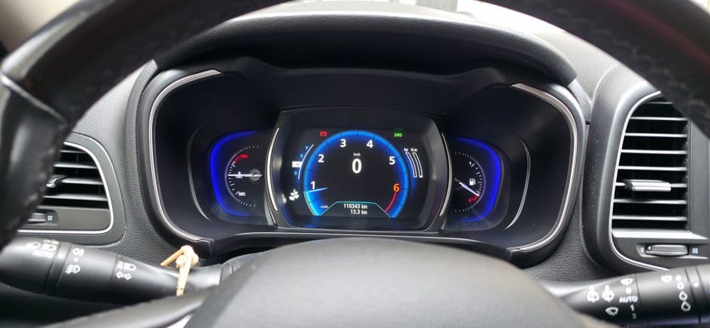 مستعملة رينو كوليوس 2.5L LE 4WD 2021