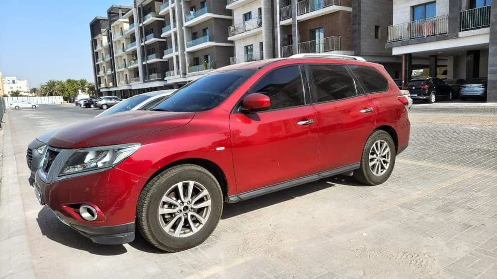 Used Nissan Pathfinder 3.5L S 2WD 2015