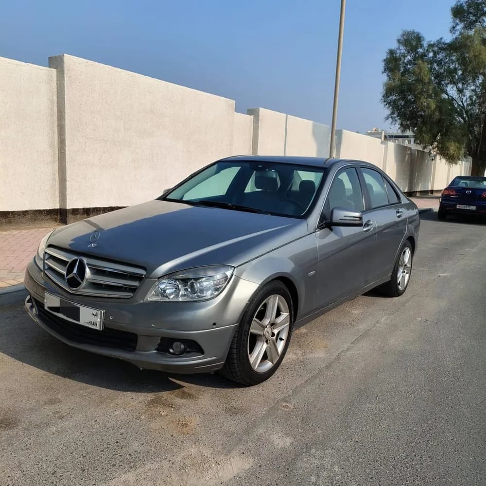 Used Mercedes-Benz C-Class C 200 2011
