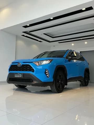 تويوتا راف4 4 Door 2.4L 2020 مستعملة