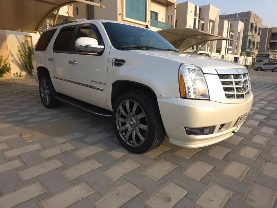 Used Cadillac ESCALADE 2007