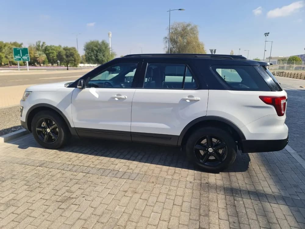 Used Ford Explorer 3.5LV6 XLT 2017
